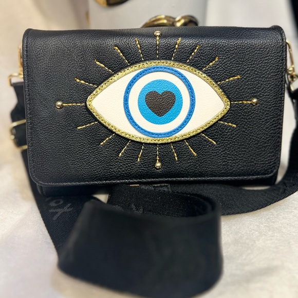 👁️💙🖤 Betsey Johnson XOSYBIL-F Black Faux Leather Eye Crossbody Bag NWT👁️💙🖤 - Picture 11 of 14